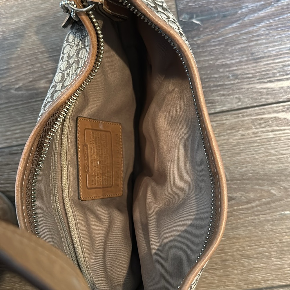 Coach Handbag - Picture 5 of 6